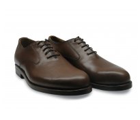 Sportlicher Schuh