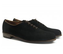 Wholecut aus Veloursleder