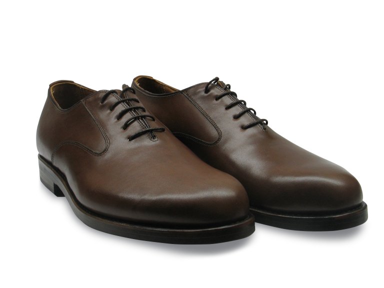 Sportlicher Schuh